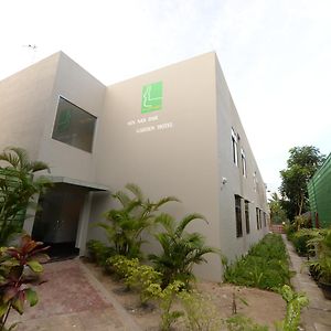Min Nandar Garden Hotel